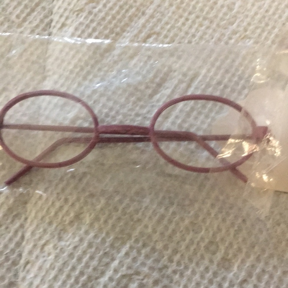 Doll glasses